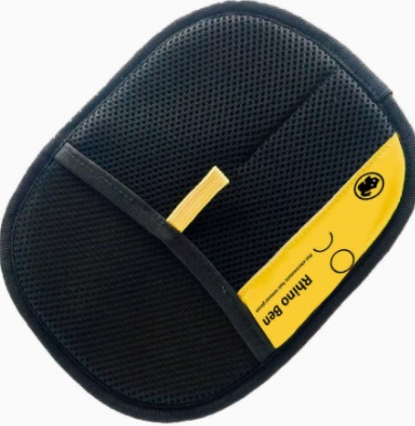 Pet Hair Removal Glove – Gentle Deshedding & Fur Remover for Dogs & Cats